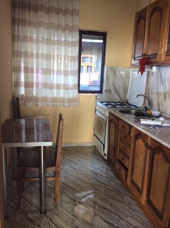 Gurami Guest House 1 Batumi Exterior foto
