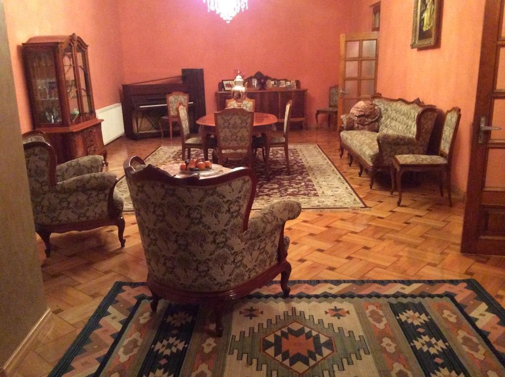 Gurami Guest House 1 Batumi Exterior foto