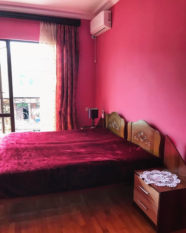 Gurami Guest House 1 Batumi Exterior foto